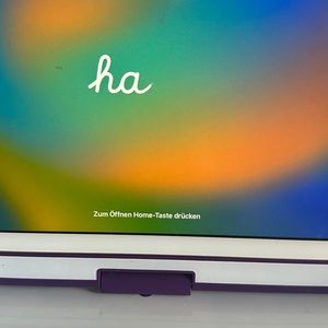 iPad 6th generation Rose Gold, keyboard case and cords